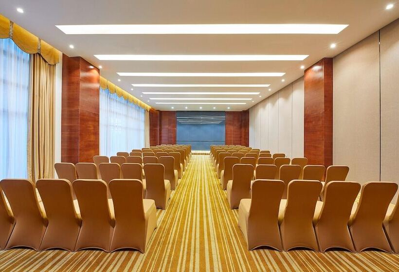 בית מלון כפרי Four Points By Sheraton Danzhou