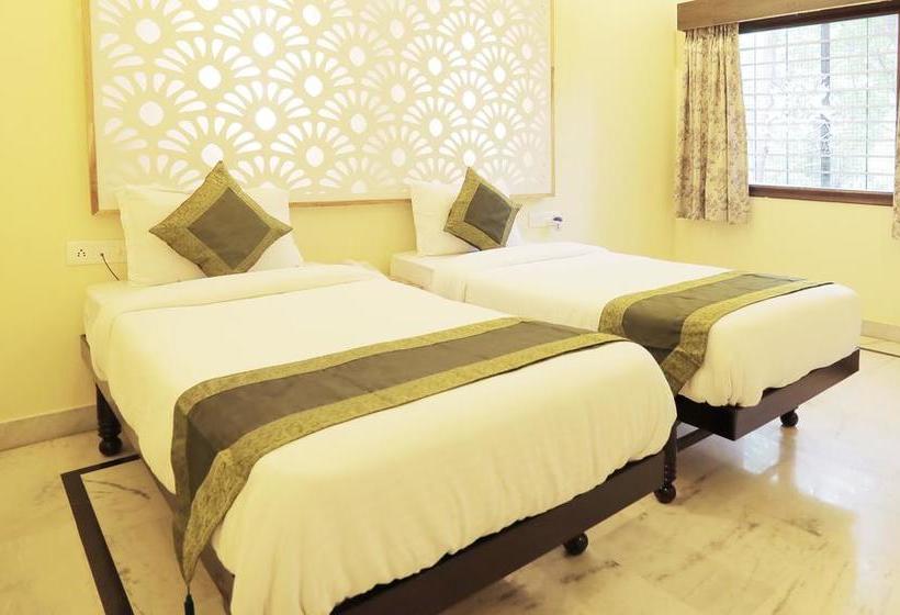 فندق Treebo Trend Jhalamaan Lake Pichola