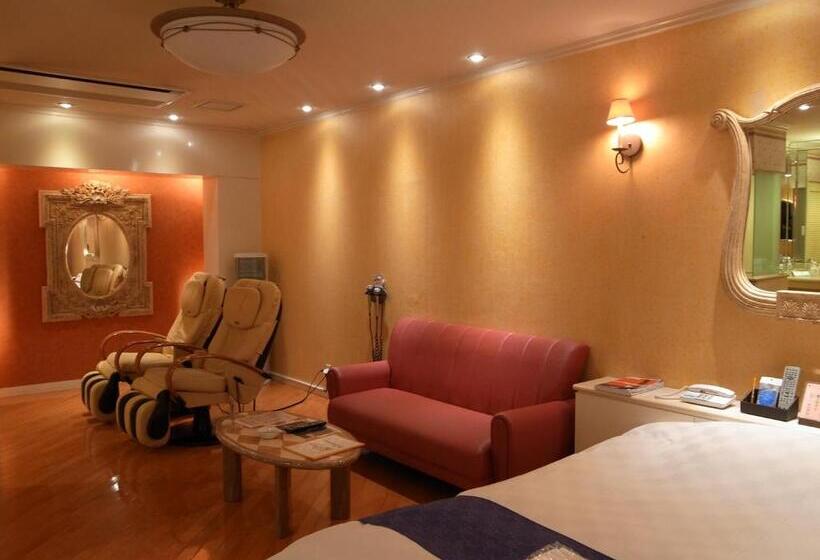 Отель Large Adults Only