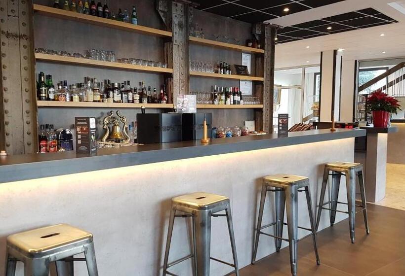 בית מלון כפרי Le Cercle