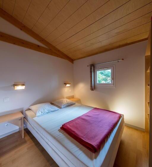 Отель Les Terrasses Du Lac