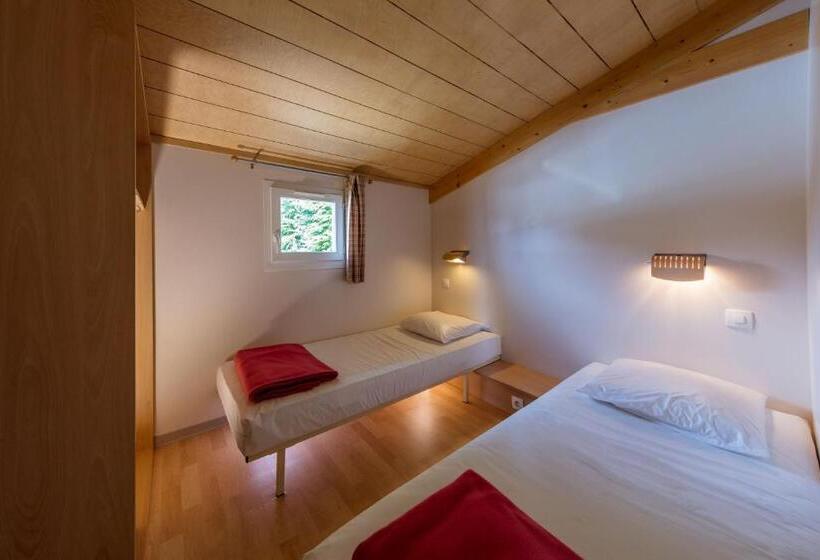 Отель Les Terrasses Du Lac