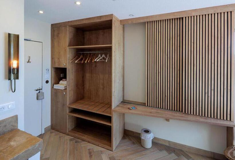 Отель Les Terrasses Du Lac