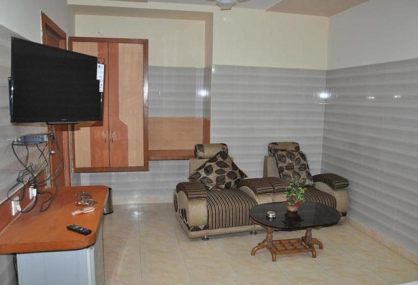 ホテル Mahabir Galaxy