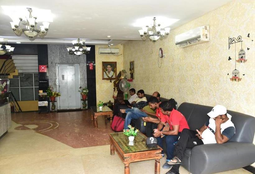 ホテル Mahabir Galaxy