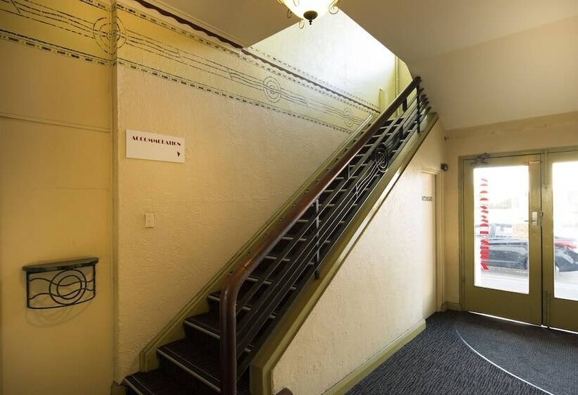 בית מלון כפרי Mowbray