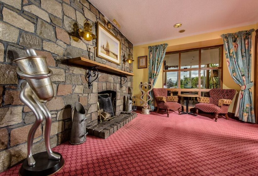 ホテル Muthu Dalmally