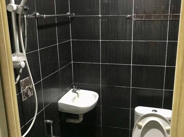 Oldrich Hotel Penang By The Blanket