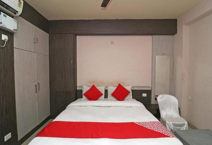 호텔 Oyo Rooms Pandra Road Near Otc Ground