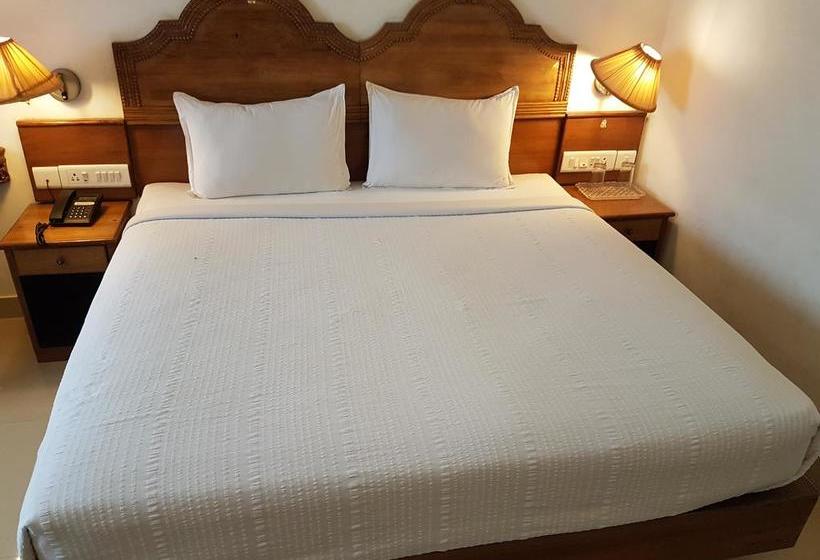 בית מלון כפרי Pallava Rajadhani