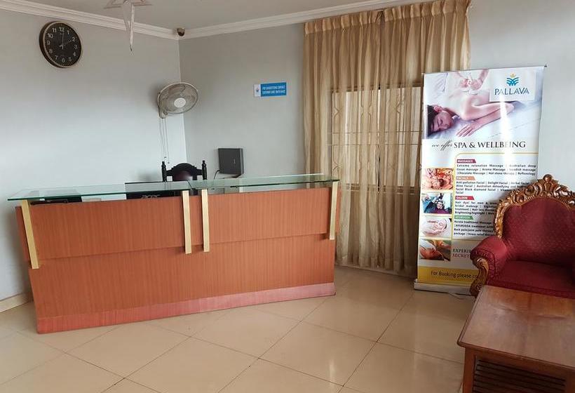 בית מלון כפרי Pallava Rajadhani