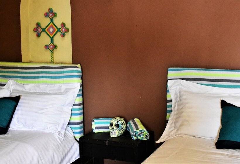 ホテル Sayulita Kart Inn