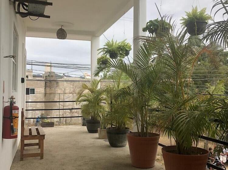 ホテル Sayulita Kart Inn