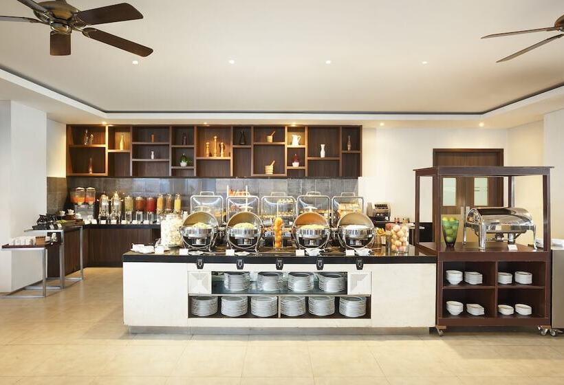 בית מלון כפרי Swissbelinn Luwuk