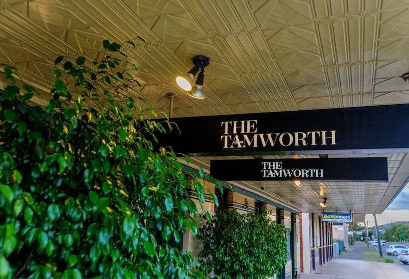 هتل The Tamworth