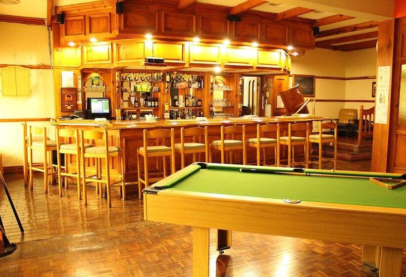 فندق The Hamlet Country Lodge