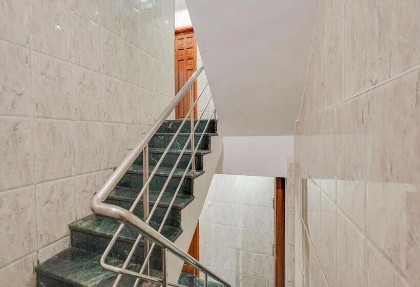 호텔 The Park Royal