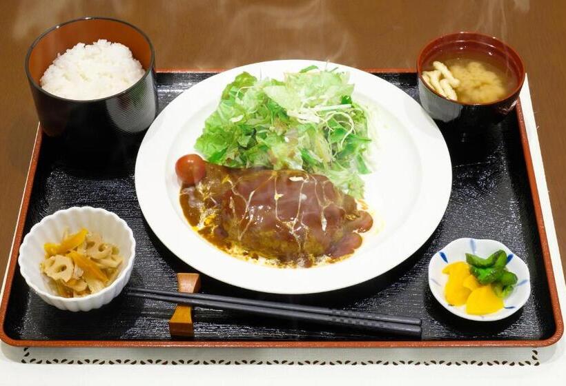 The Premium Hotel In Rinku