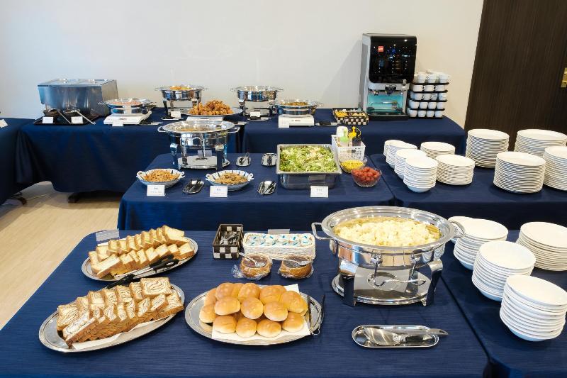 The Premium Hotel In Rinku