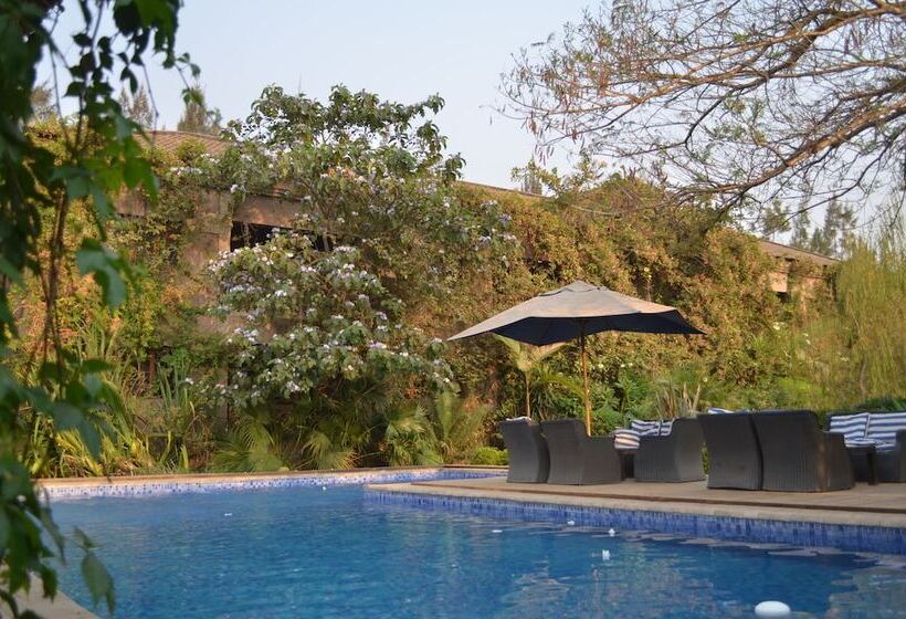 هتل The Riverside