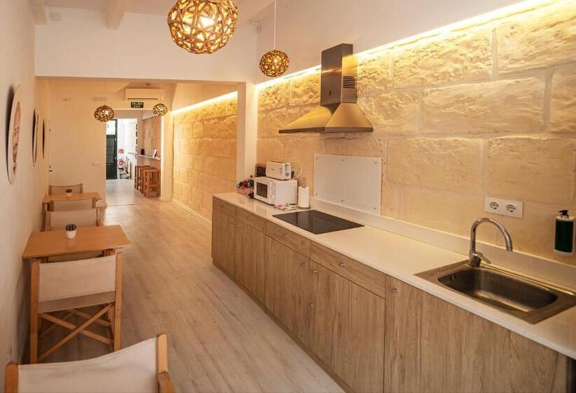 فندق Xubec  Albergue Juvenil