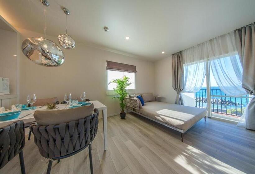 Курорт Crystal Villa Ikema