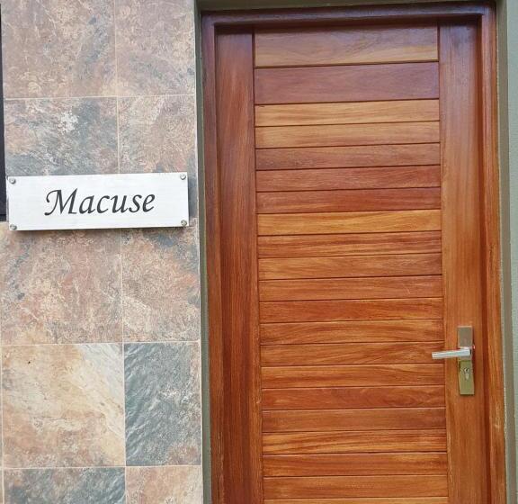 Курорт Ossanzaia Bilene Lodge