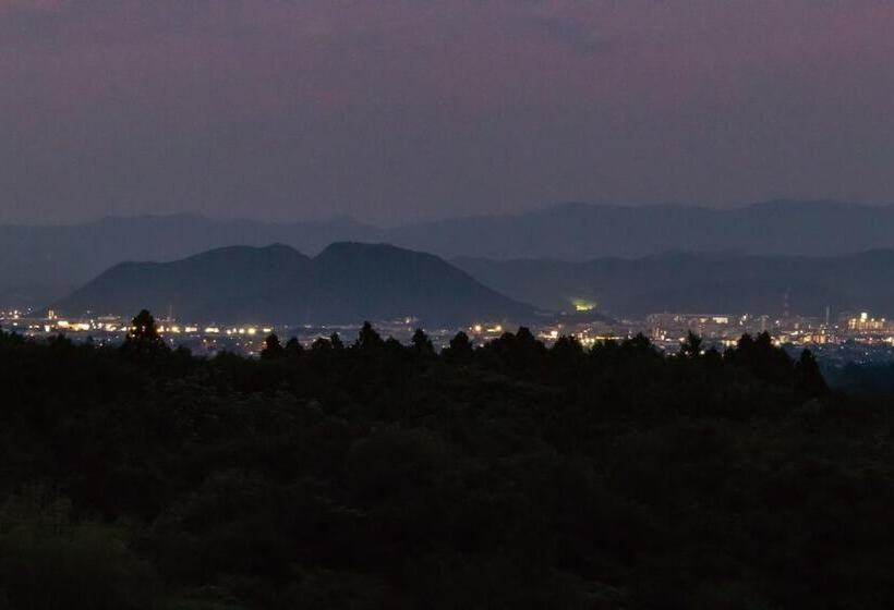 Youth Guest House Atoma   Hostel