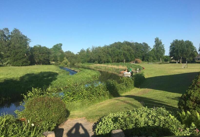 בית מלון כפרי Brobyværk Kro