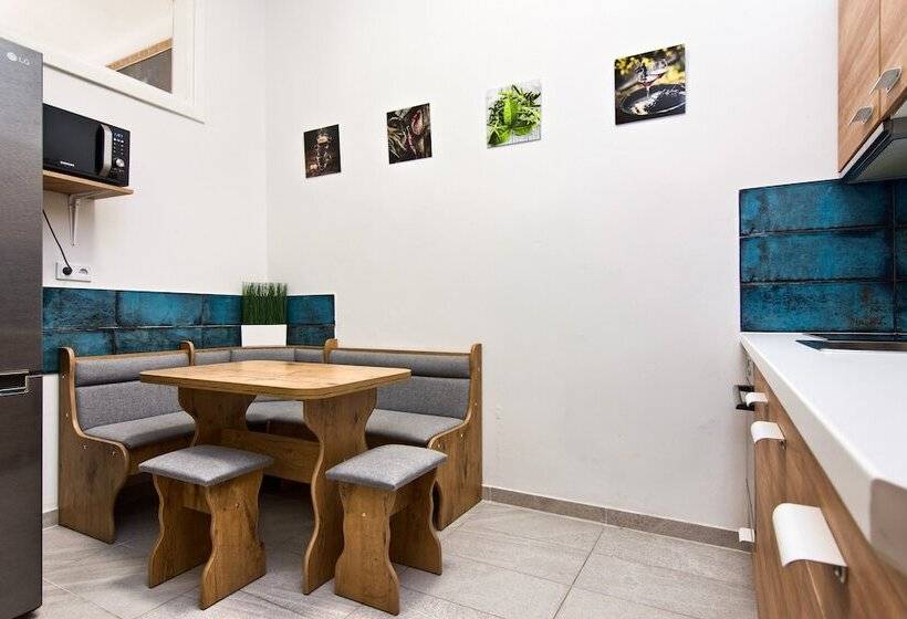 Mikołajska 5 Apartments