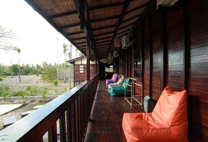 هاستل Gili Buana