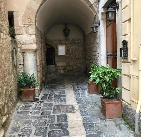 住宿加早餐  Almayer Noemi