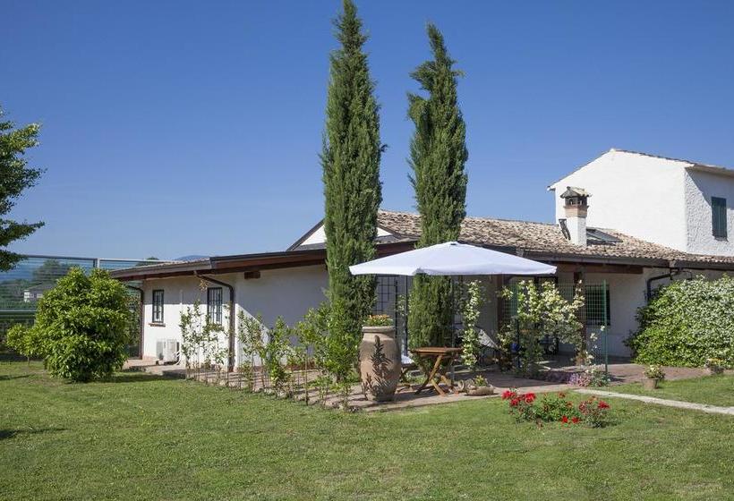 مبيت وإفطار Antico Casale Spezia Pelagalli