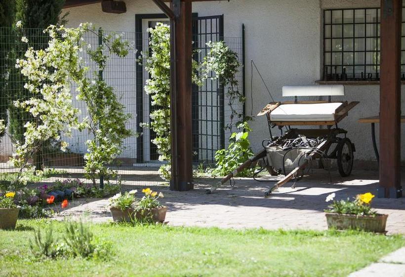 مبيت وإفطار Antico Casale Spezia Pelagalli