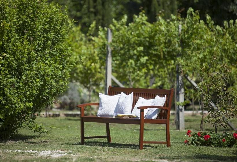 مبيت وإفطار Antico Casale Spezia Pelagalli