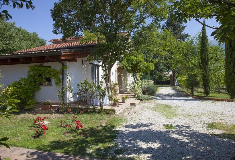 مبيت وإفطار Antico Casale Spezia Pelagalli