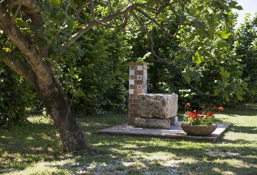 مبيت وإفطار Antico Casale Spezia Pelagalli