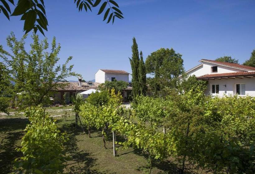 مبيت وإفطار Antico Casale Spezia Pelagalli