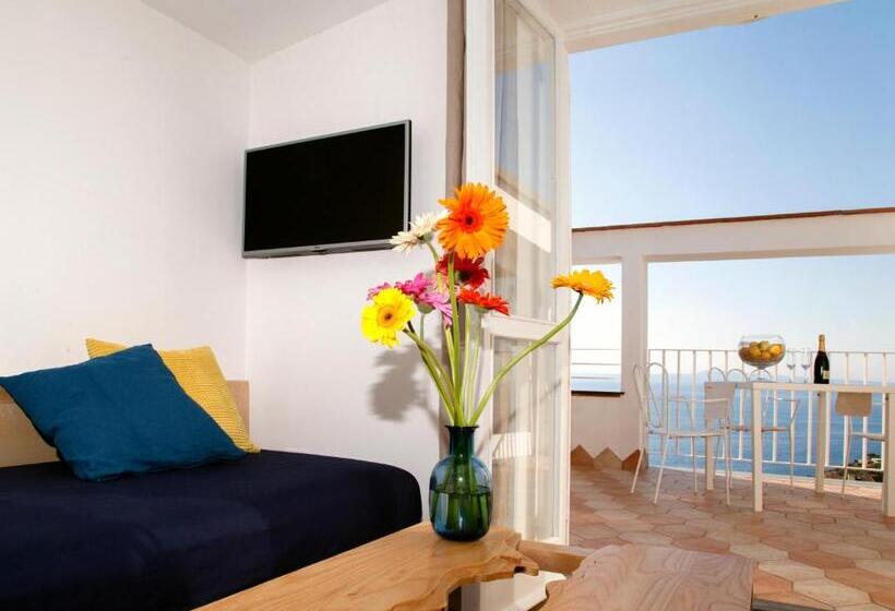 مبيت وإفطار Antonio Massa Lubrense