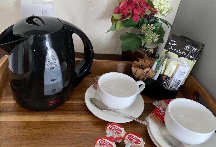 مبيت وإفطار Black Lion