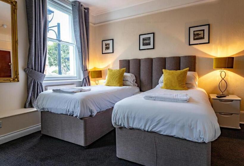 مبيت وإفطار Black Lion