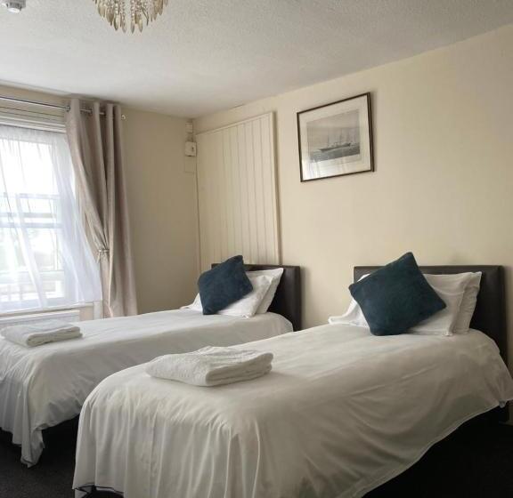 مبيت وإفطار Black Lion