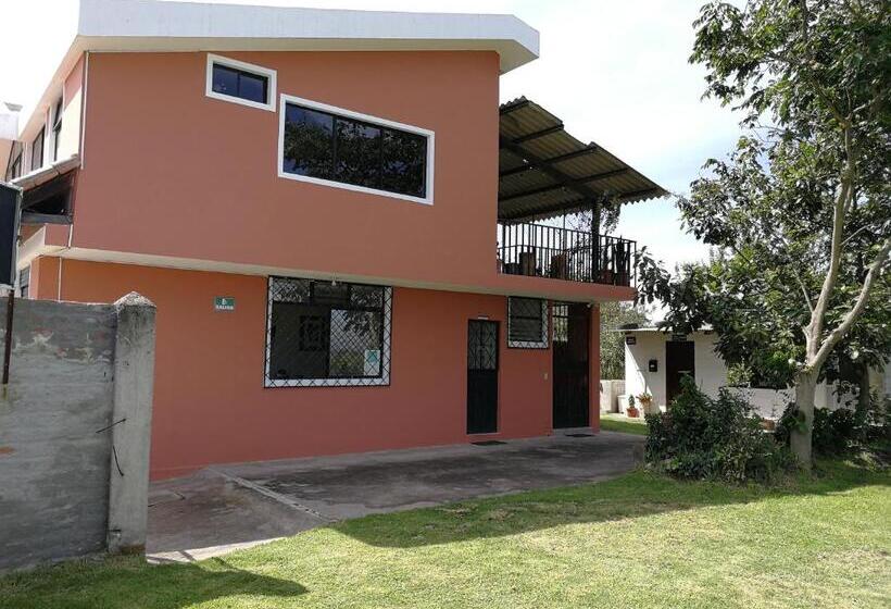 Bed & Breakfast Chapelet Hostal