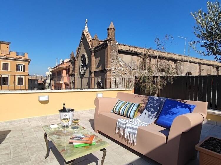 Regina Bed And Breakfast