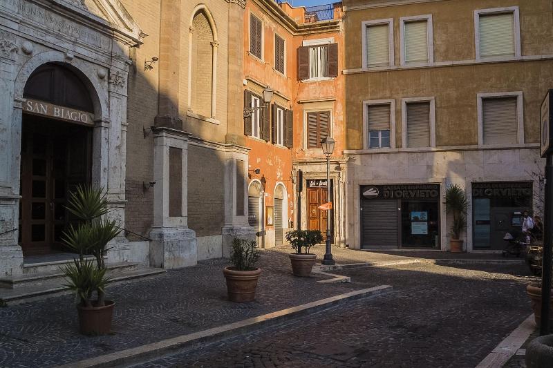 Regina Bed And Breakfast