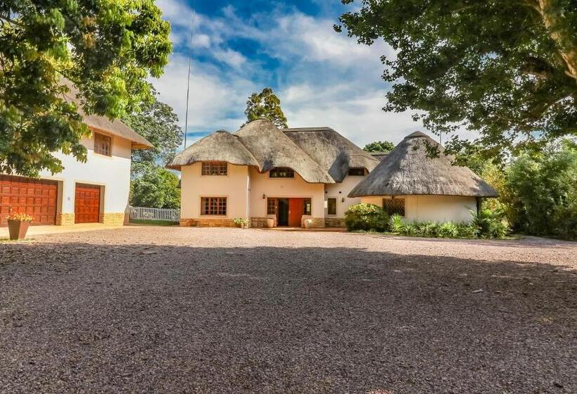 צימר Sibsons House