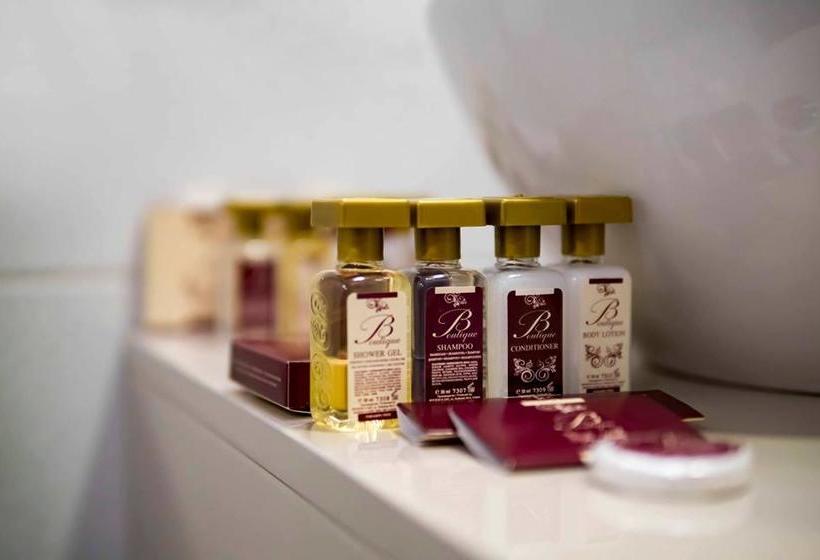 Central Hotel, Fitness And Spa