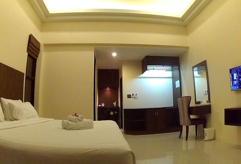 Green Adamas Resort Chumphon