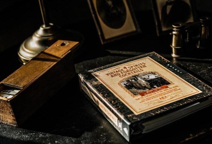 Отель 1898 The Post