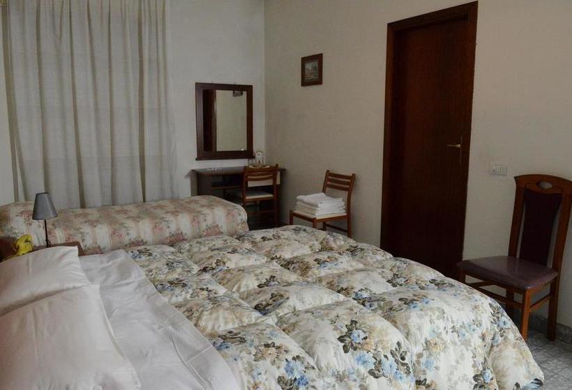 Отель Albergo Ristorante Turismo